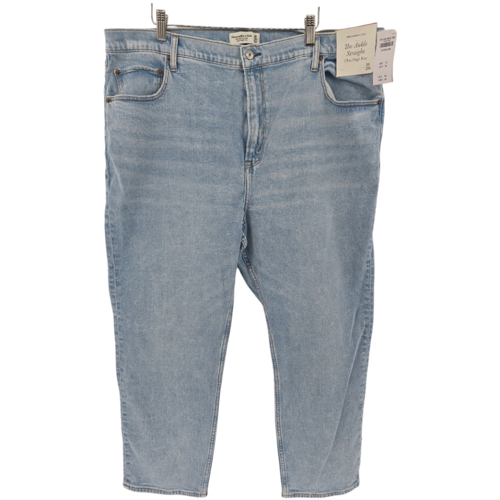 Abercrombie & Fitch NWT Ankle Straight Ultra High Rise Jean Size 20R/35